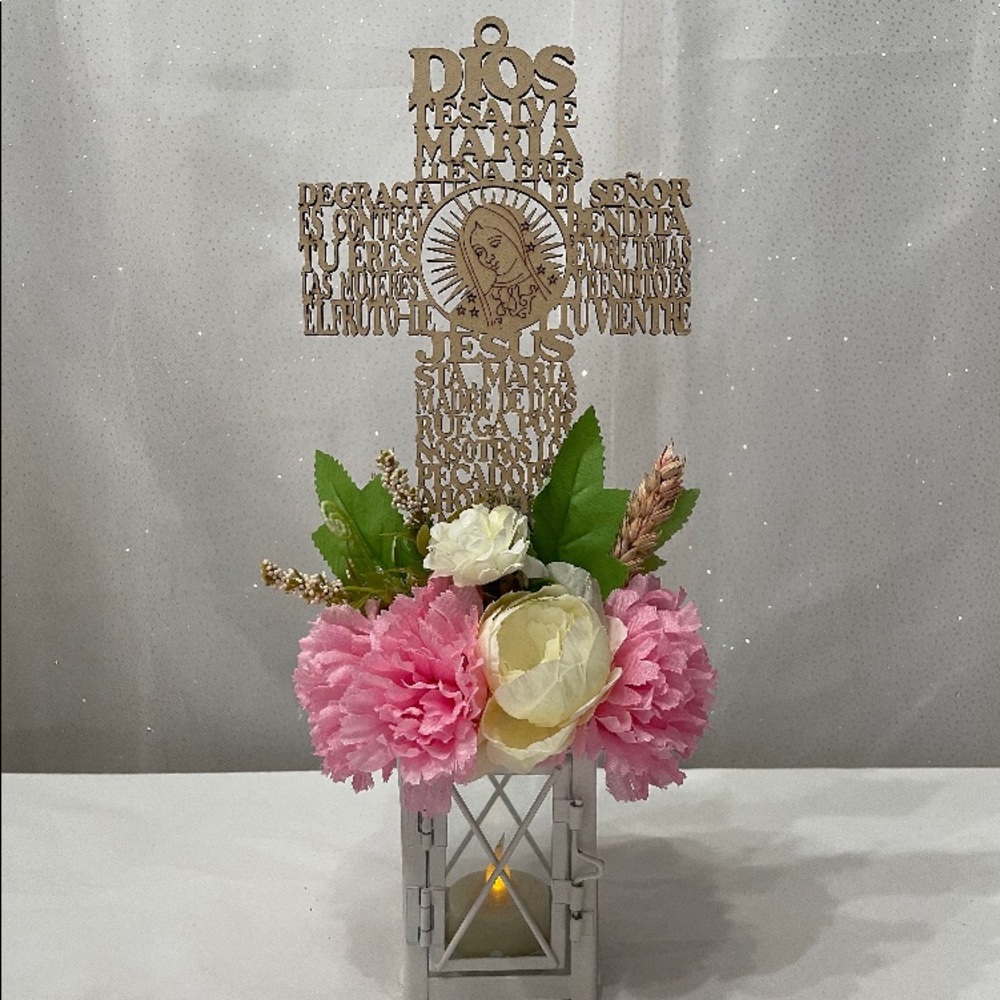 Centerpiece for Girl  👧